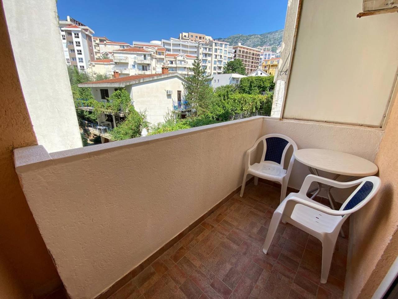 Alina'S Apartment Бечичі Екстер'єр фото