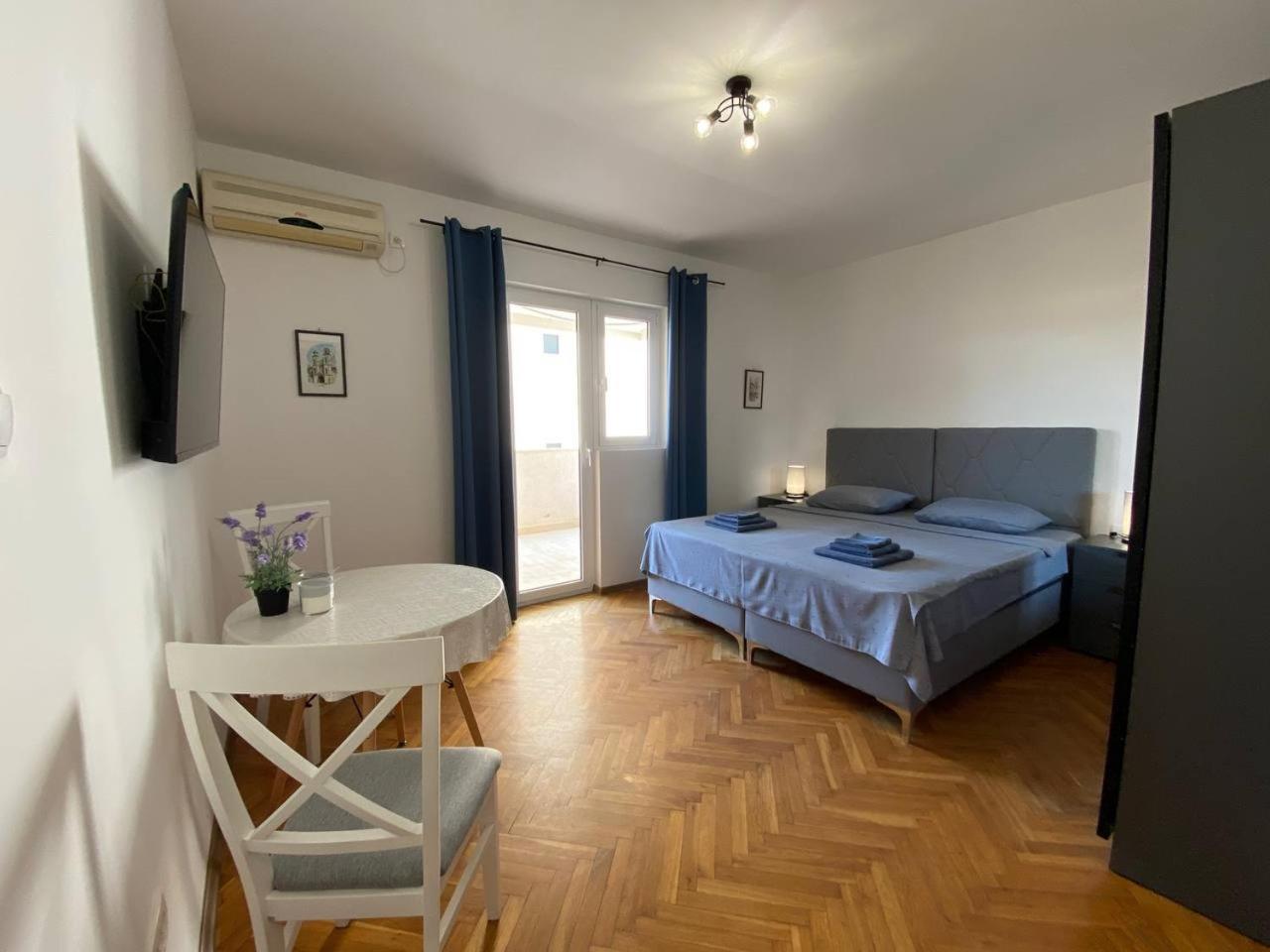 Alina'S Apartment Бечичі Екстер'єр фото